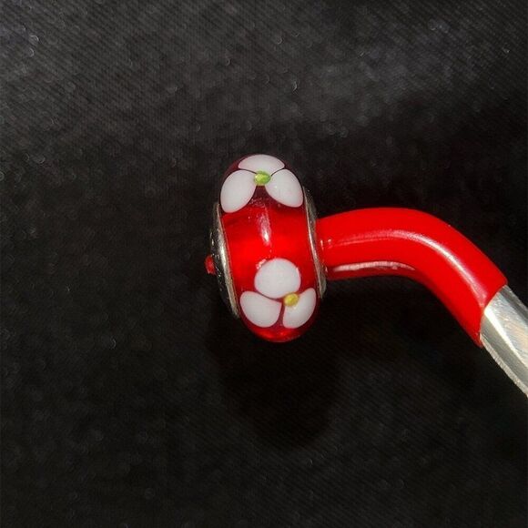 Pandora Red Murano Glass Flower Charm - Picture 2 of 4